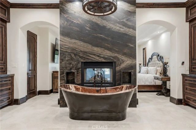 15014 Thunder Valley Road, Bakersfield, CA 93314