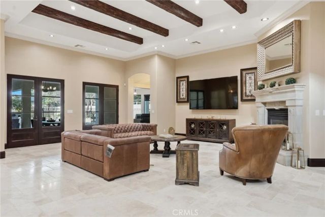 15014 Thunder Valley Road, Bakersfield, CA 93314