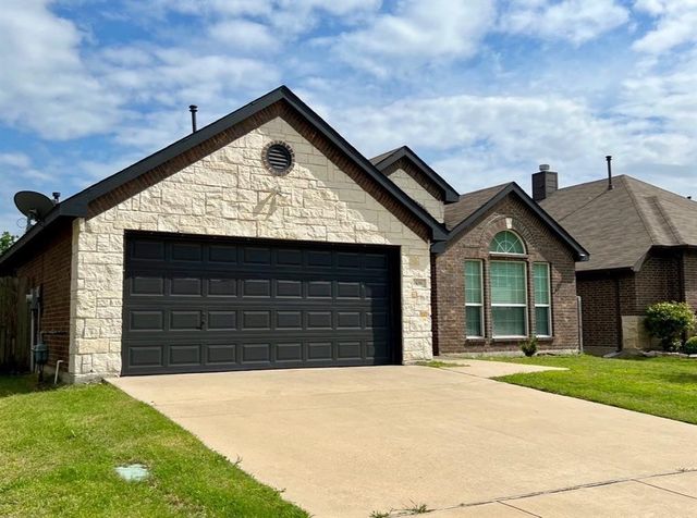 509 Trailblazer Road, Forney, TX 75126