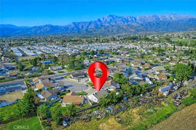 1063 Barnes Court, Calimesa, CA 92320