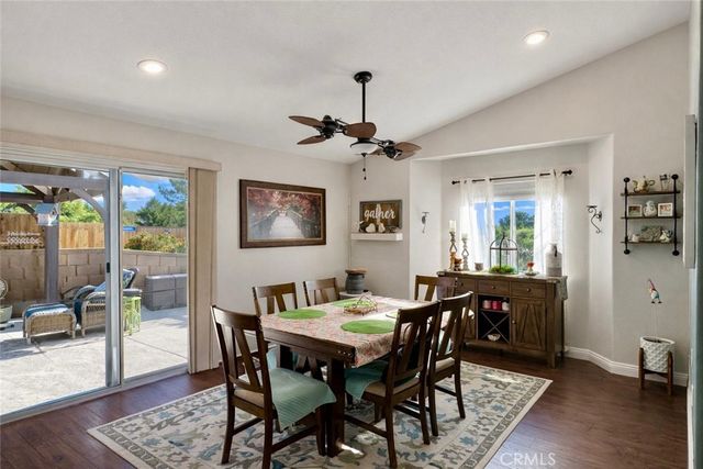 1063 Barnes Court, Calimesa, CA 92320