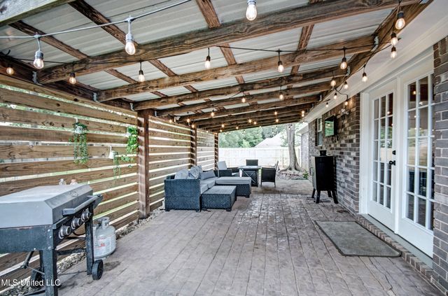 215 Moss Valley Drive, Brandon, MS 39042