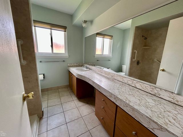 30830 Warner Avenue, Warren, MI 48092