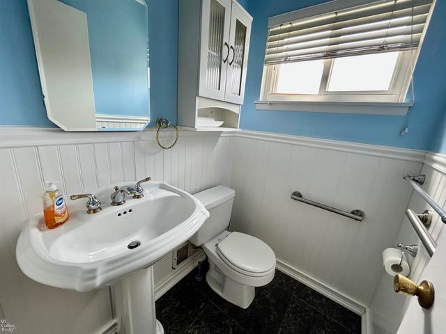 30830 Warner Avenue, Warren, MI 48092