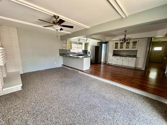 30830 Warner Avenue, Warren, MI 48092