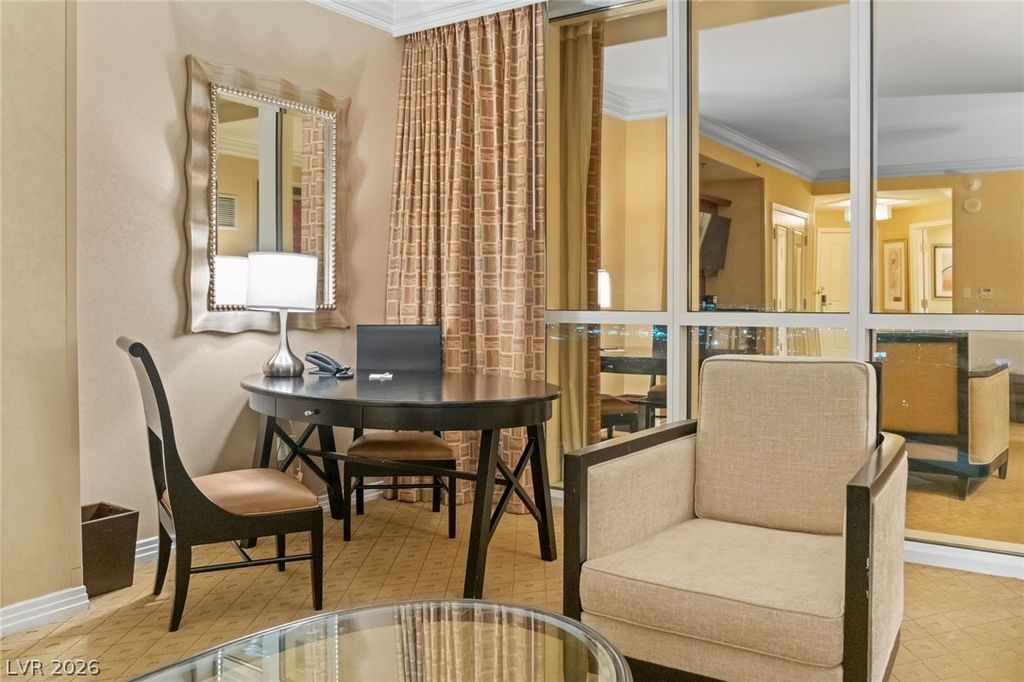 145 East HARMON Avenue 1806, Las Vegas, NV 89109 — photo 2