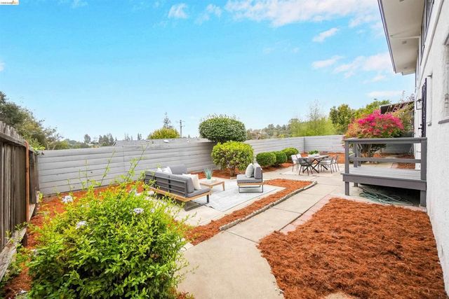 4678 Geranium Pl, Oakland, CA 94619