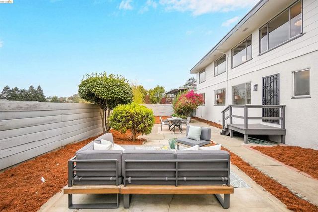 4678 Geranium Pl, Oakland, CA 94619