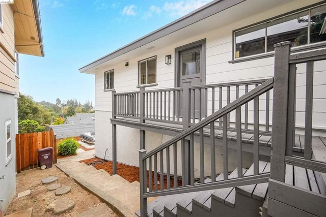 4678 Geranium Pl, Oakland, CA 94619