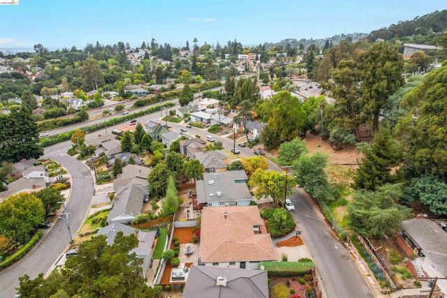 4678 Geranium Pl, Oakland, CA 94619