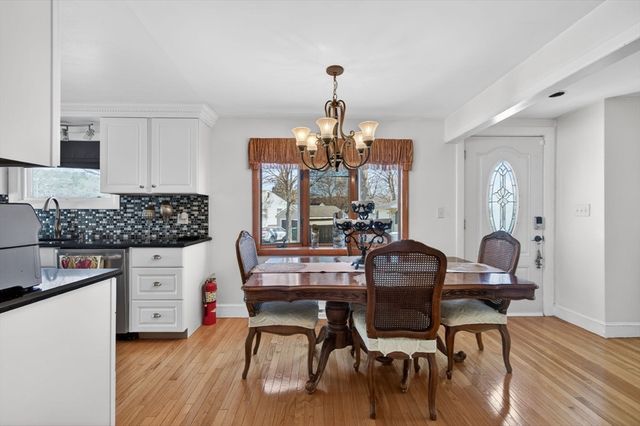 77 Sterling St, Lynn, MA 01905