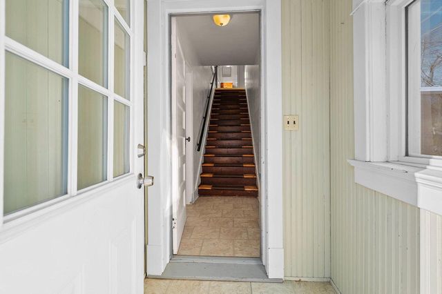 425 E SUMMER STREET, Appleton, WI 54911