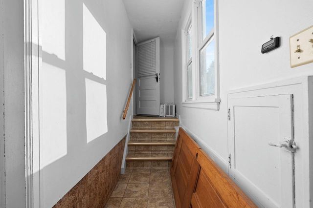 425 E SUMMER STREET, Appleton, WI 54911