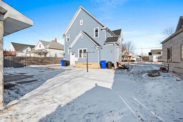 425 E SUMMER STREET, Appleton, WI 54911