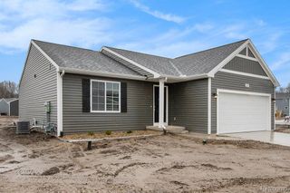 105 Cottonwood Court, Litchfield, MI 49252