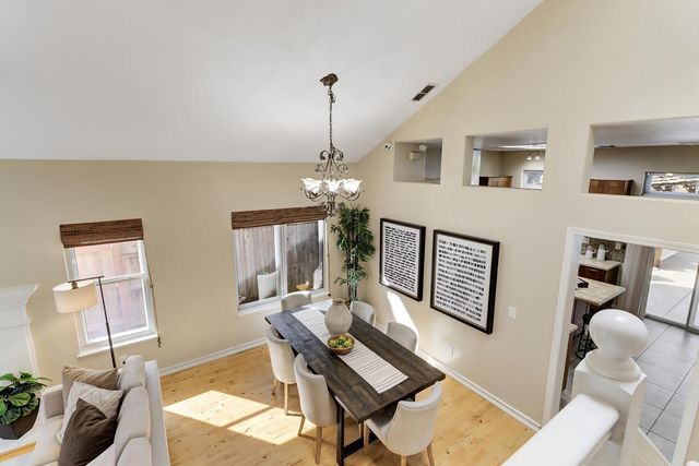 382 Seaton Dr, Folsom, CA 95630