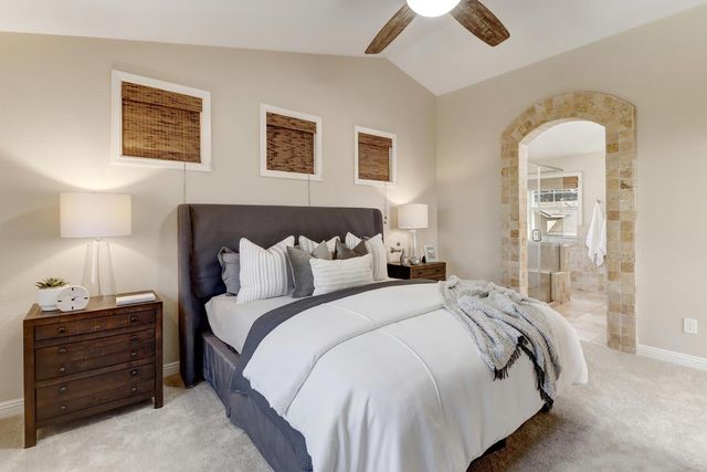 382 Seaton Dr, Folsom, CA 95630