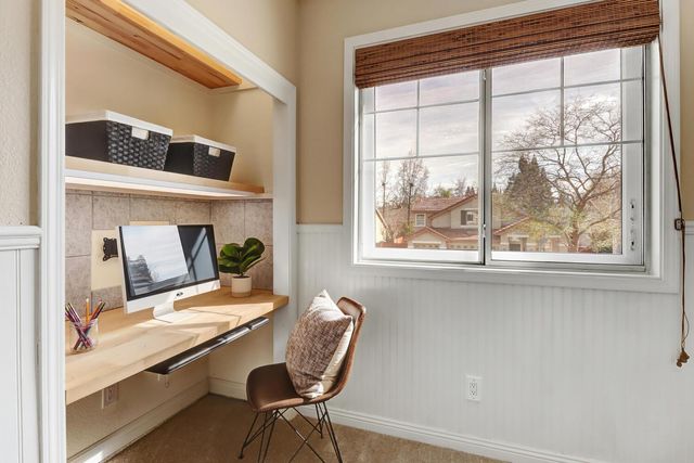 382 Seaton Dr, Folsom, CA 95630