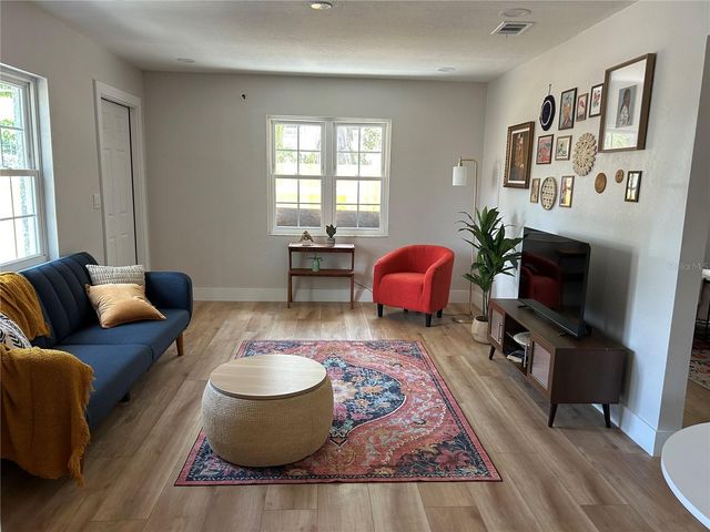 6602 S FAUL STREET, Tampa, FL 33616