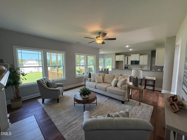 25 Mineral Springs Way, Benson, NC 27504