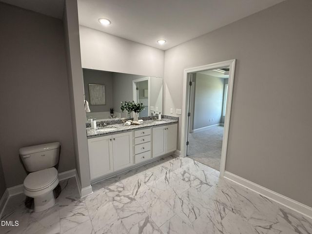 25 Mineral Springs Way, Benson, NC 27504