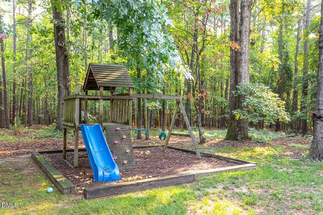 8509 Towneley Place, Raleigh, NC 27615