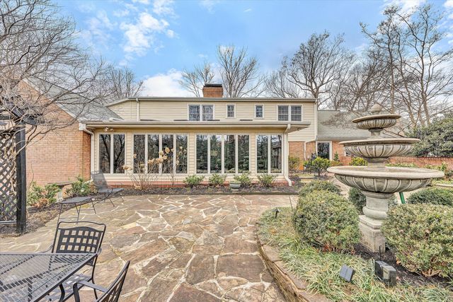 3808 Park LN, Roanoke, VA 24015