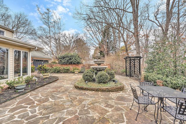 3808 Park LN, Roanoke, VA 24015