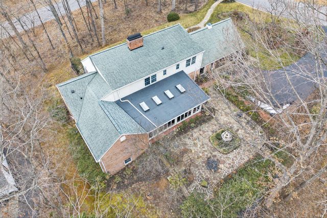 3808 Park LN, Roanoke, VA 24015