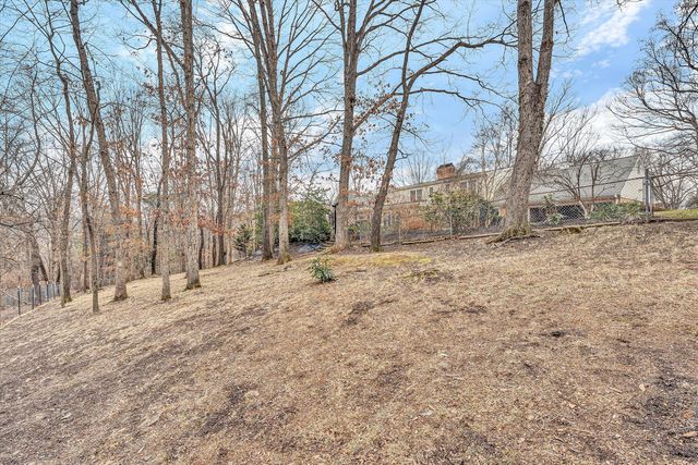 3808 Park LN, Roanoke, VA 24015