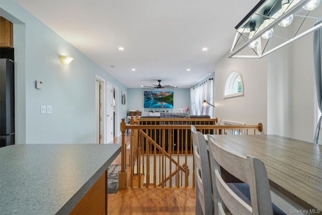 32 Nightingale Trail W, Wurtsboro, NY 12790