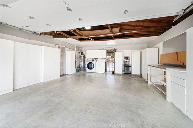 9144 Palmetto Avenue, Fontana, CA 92335