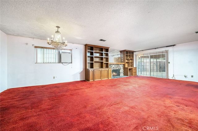 9144 Palmetto Avenue, Fontana, CA 92335