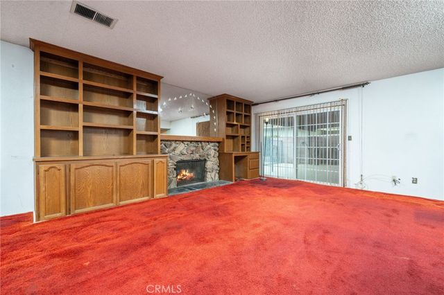 9144 Palmetto Avenue, Fontana, CA 92335