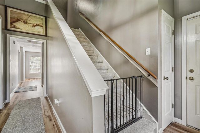 8795 CEDAR MILLS CIR, Memphis, TN 38016