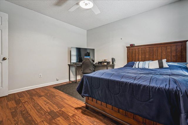 8795 CEDAR MILLS CIR, Memphis, TN 38016