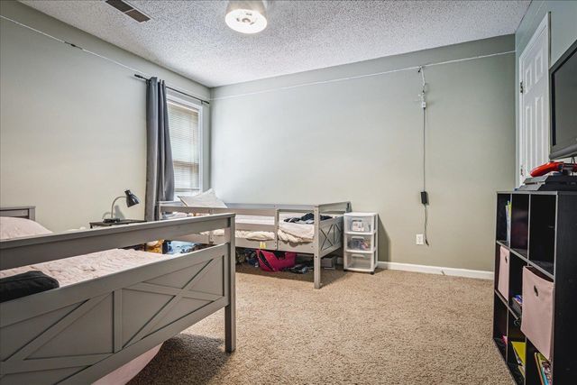 8795 CEDAR MILLS CIR, Memphis, TN 38016