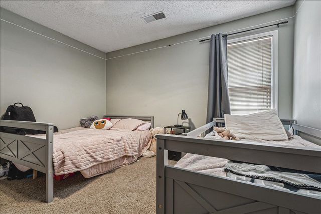 8795 CEDAR MILLS CIR, Memphis, TN 38016