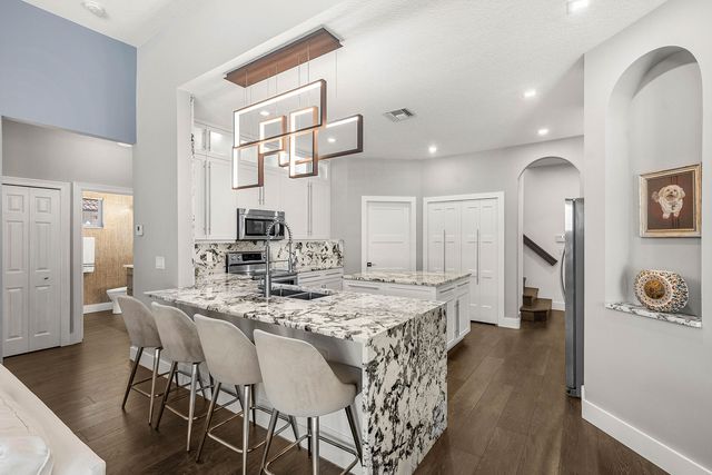 7032 Brunswick Circle, Boynton Beach, FL 33472