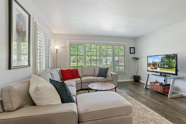 1244 Mcclellan Way, Stockton, CA 95207