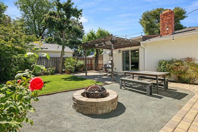 1244 Mcclellan Way, Stockton, CA 95207