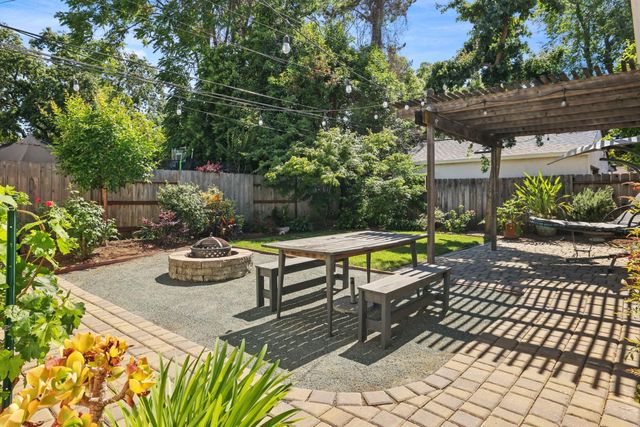 1244 Mcclellan Way, Stockton, CA 95207