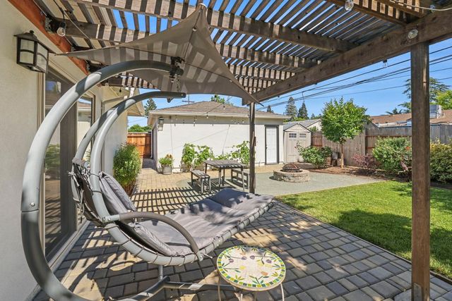 1244 Mcclellan Way, Stockton, CA 95207