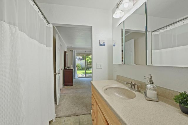 1244 Mcclellan Way, Stockton, CA 95207