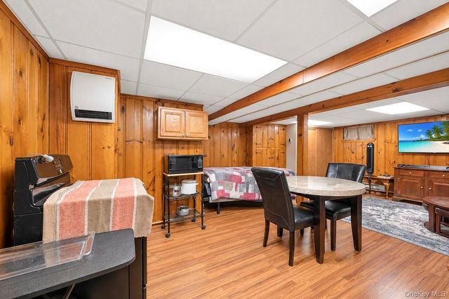 61 Stephen Place, Valley Stream, NY 11580