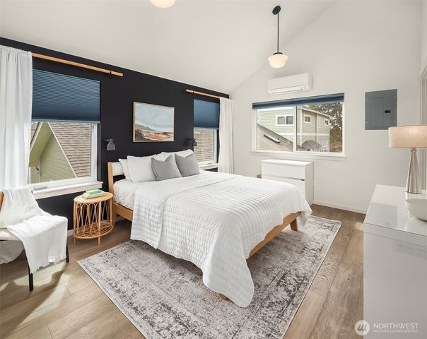 411 B NE 80th Street, Seattle, WA 98115