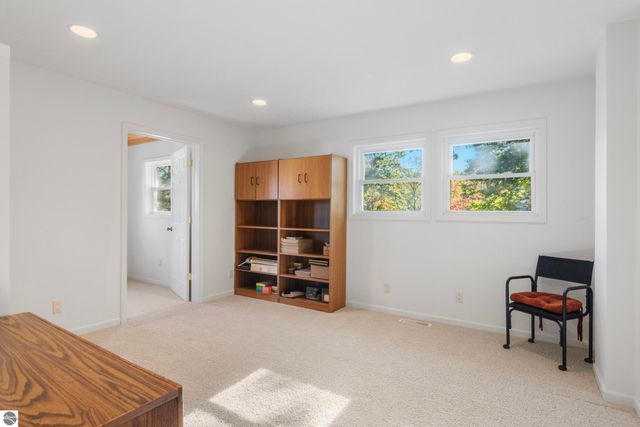 6531 Bixler Road, Beulah, MI 49617