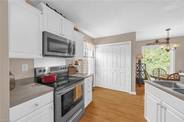 8404 Coachman Lane, Rural Hall, NC 27045
