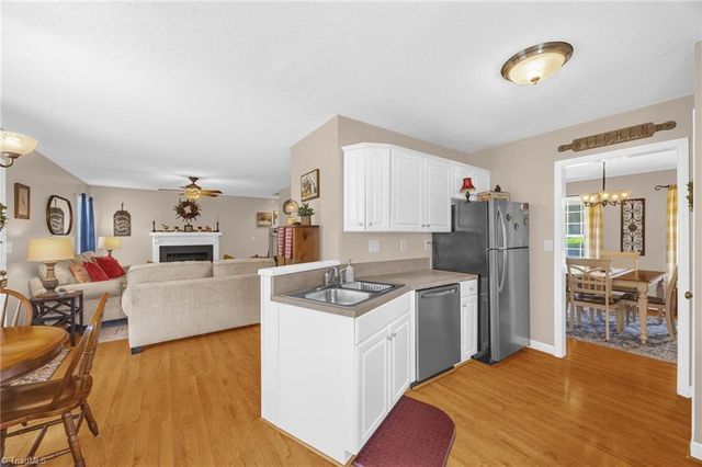 8404 Coachman Lane, Rural Hall, NC 27045