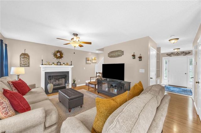 8404 Coachman Lane, Rural Hall, NC 27045